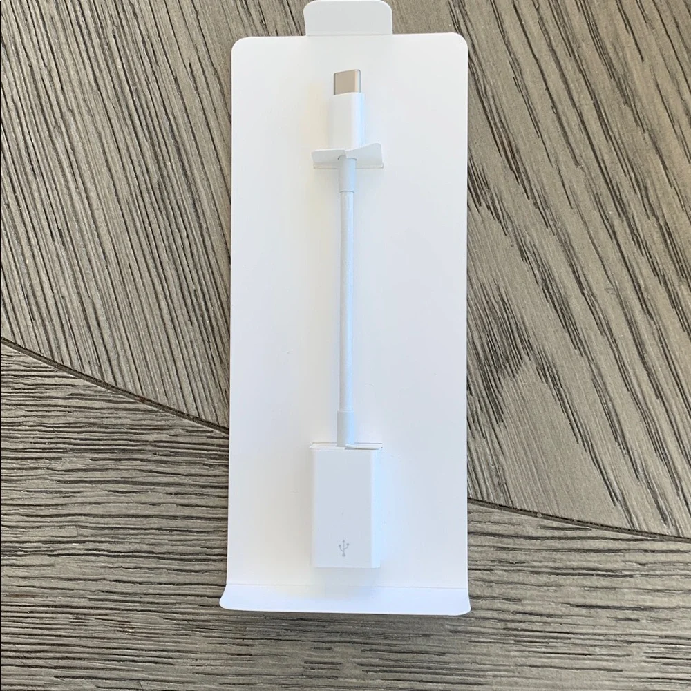 Apple USB-C to USB Adapter - Sleek White, NWT